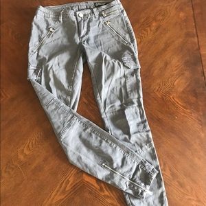 BLANKNYC grey jeans. Size 24